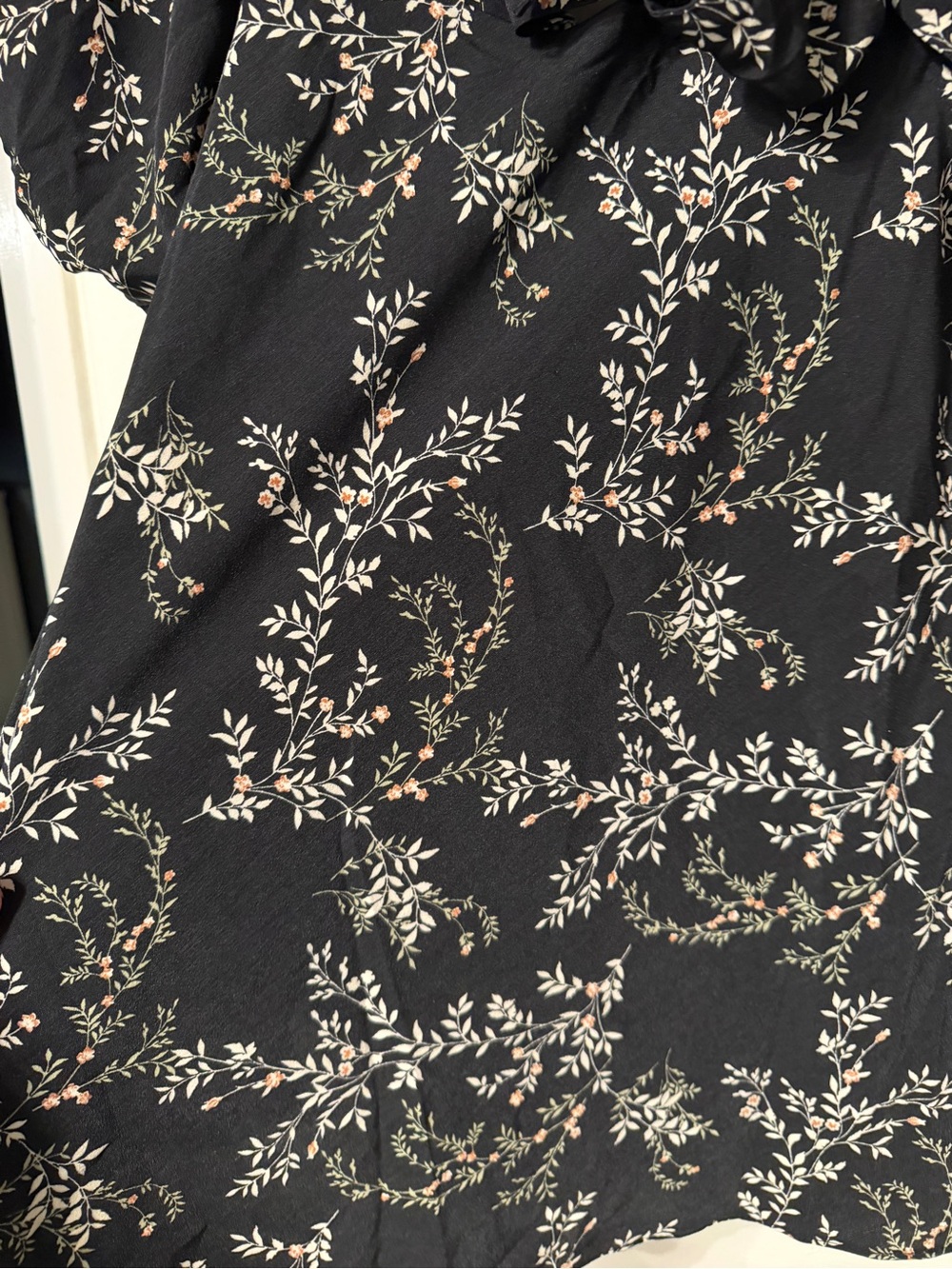 Mustard Seed Black Floral Tie-Front Mini Dress - Picture 4 of 10
